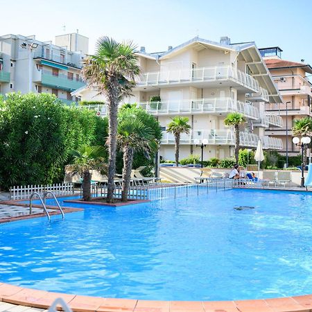 Hotel De Paris Lido Di Savio Extérieur photo