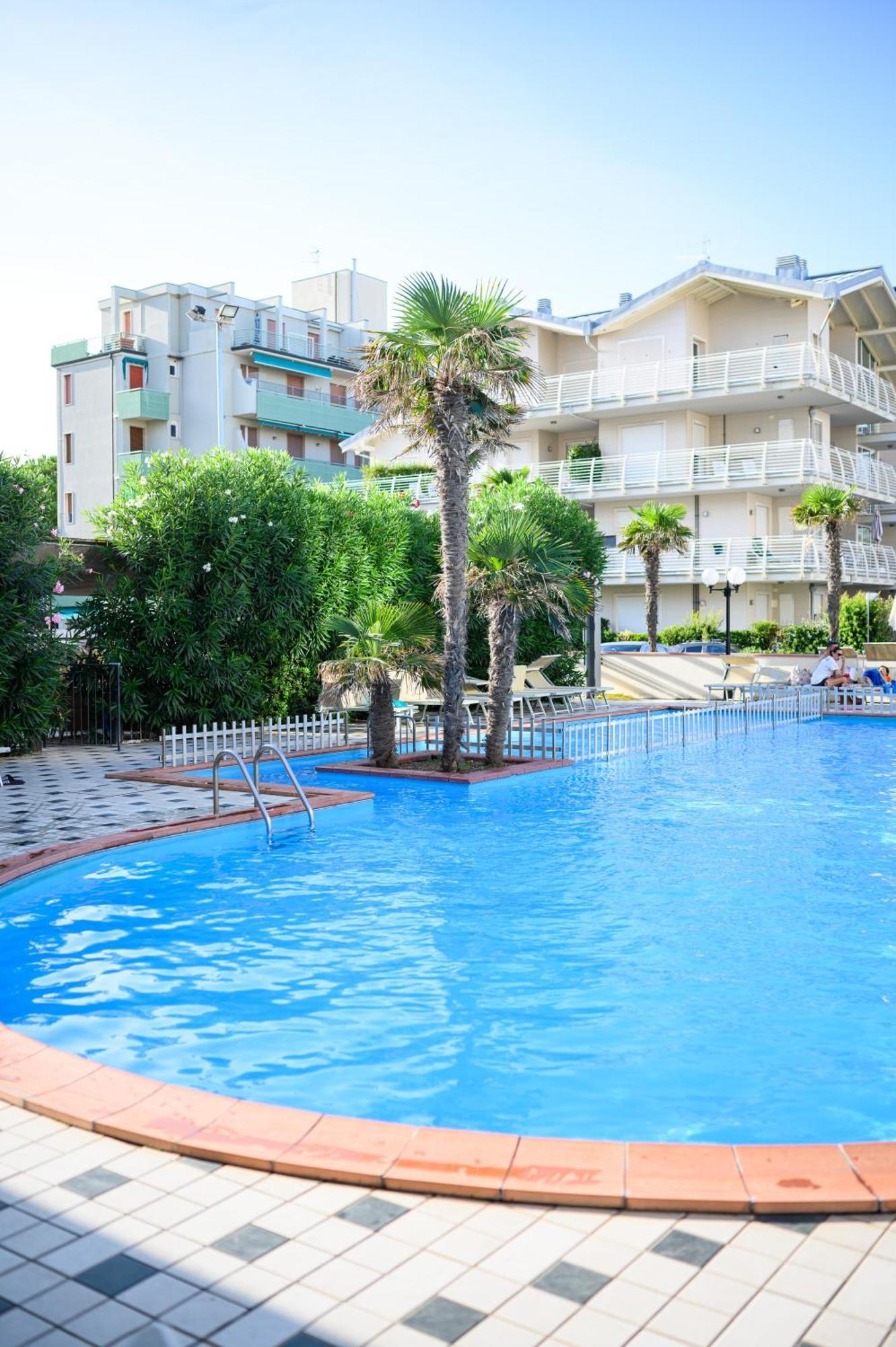 Hotel De Paris Lido Di Savio Extérieur photo