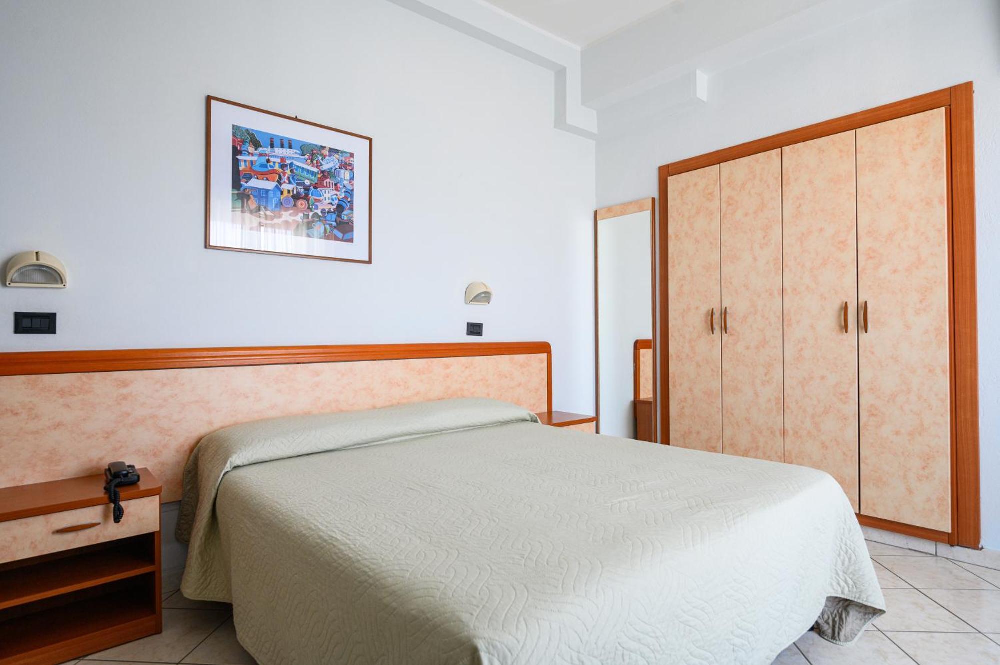 Hotel De Paris Lido Di Savio Extérieur photo